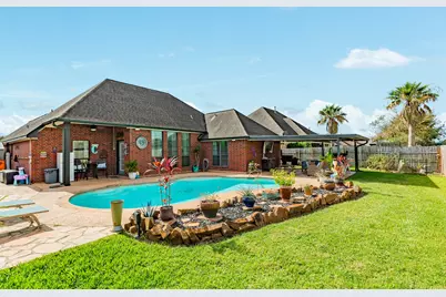 138 Dove Trail, Richwood, TX 77531 - Photo 9