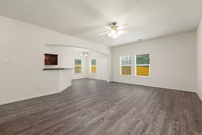 950 Oak Glen Drive, Willis, TX 77378 - Photo 9