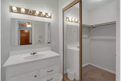 702 Parkway Street, Baytown, TX 77520 - Photo 9
