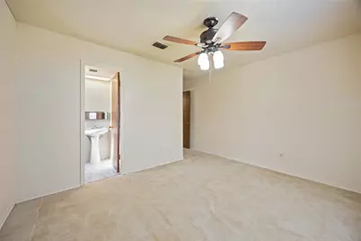 11011 Ledford Lane, Houston, TX 77016 - Photo 15