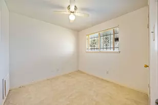 11011 Ledford Ln, Houston, TX 77016 - Photo 19