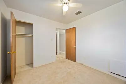 11011 Ledford Lane, Houston, TX 77016 - Photo 21