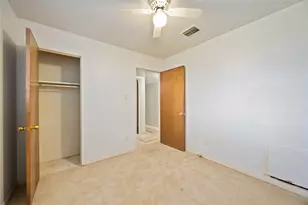 11011 Ledford Ln, Houston, TX 77016 - Photo 21