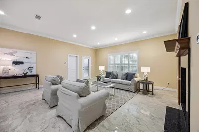 2601 Talbott, West University Place, TX 77005 - Photo 17