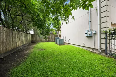 2601 Talbott, West University Place, TX 77005 - Photo 33
