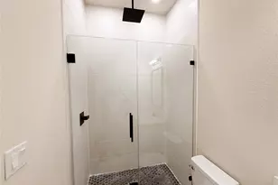 326 1/2 Clearwater A-B St, Houston, TX 77029 - Photo 13