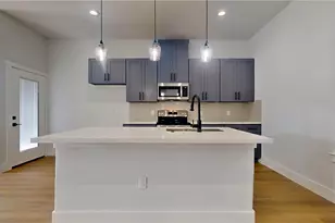 12236 Kirkgard, Houston, TX 77045 - Photo 7