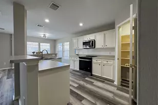 6319 Sunlit Orchard Dr, Houston, TX 77072 - Photo 13