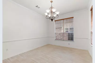 2404 S Venice Drive, Pearland, TX 77581 - Photo 11
