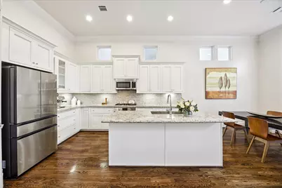 10950 Wrenwood Green, Houston, TX 77043 - Photo 7