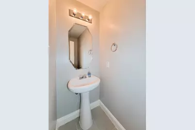 2654 Skyview Trace Court, Houston, TX 77047 - Photo 11