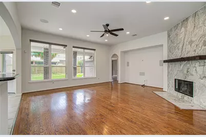 12607 Tallwood Crossing Lane, Houston, TX 77041 - Photo 11