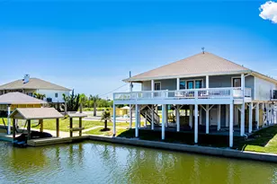 1140 Waterways Dr, Crystal Beach, TX 77650 - Photo 47