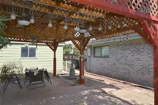 10206 Huntington Wood Dr, Houston, TX 77099 - Photo 23