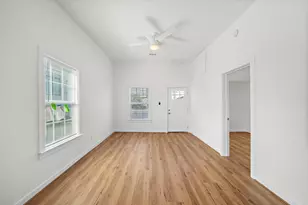 1414 Shearn St, Houston, TX 77007 - Photo 5