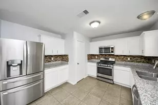 3906 Bridgebay Ln, Katy, TX 77449 - Photo 13