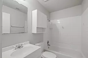 13702 Tanvern Ct, Houston, TX 77014 - Photo 9