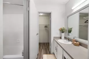 2800 S Ashford Rd, Houston, TX 77082 - Photo 15