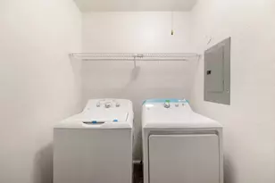 2800 S Ashford Rd, Houston, TX 77082 - Photo 27