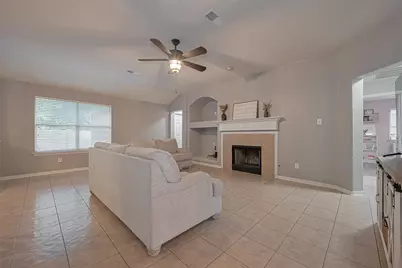 119 Genesee Ridge Drive, The Woodlands, TX 77385 - Photo 9