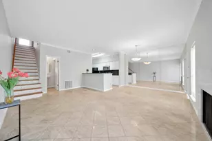 7299 Regency Square Ct, Houston, TX 77036 - Photo 7