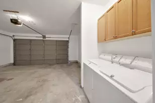 7299 Regency Square Ct, Houston, TX 77036 - Photo 19