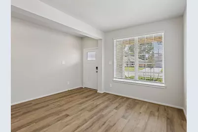 12015 Marlin Strait Drive, Baytown, TX 77523 - Photo 5