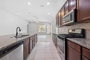 9811 Camellia Gardens Dr, Richmond, TX 77407 - Photo 7