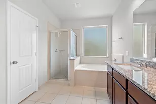 9811 Camellia Gardens Dr, Richmond, TX 77407 - Photo 15
