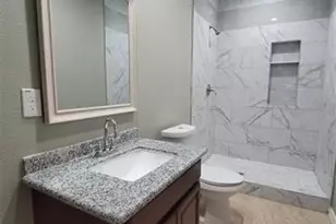 6051 25th St, Groves, TX 77619 - Photo 11