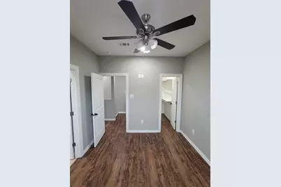 6051 25th Street, Groves, TX 77619 - Photo 15