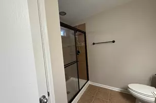 15419 Liberty Falls Ct, Houston, TX 77049 - Photo 7