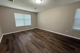 15419 Liberty Falls Ct, Houston, TX 77049 - Photo 5