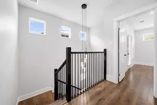 1421 W 23rd St, Houston, TX 77008 - Photo 21