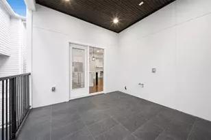 1421 W 23rd St, Houston, TX 77008 - Photo 17