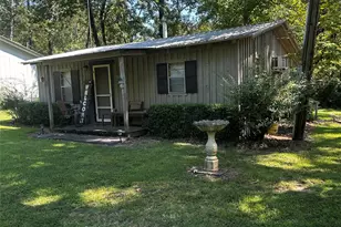 976 Pr 7830, Broaddus, TX 75929 - Photo 13