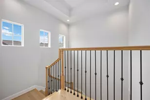 10919 Grove Tree Ln, Houston, TX 77043 - Photo 37