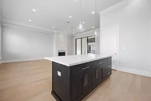 10919 Grove Tree Ln, Houston, TX 77043 - Photo 43