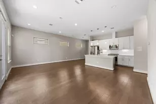 1925 Gano St, Houston, TX 77009 - Photo 3
