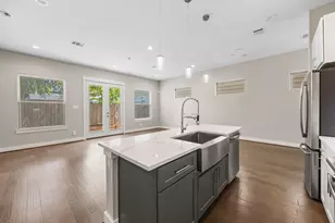 1925 Gano St, Houston, TX 77009 - Photo 7