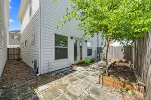 1925 Gano St, Houston, TX 77009 - Photo 19
