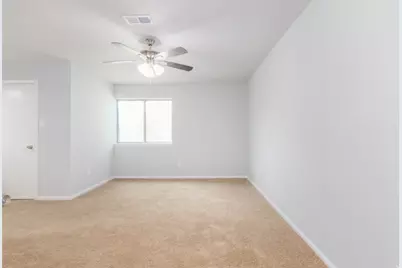 7726 Ashmole Lane, Houston, TX 77088 - Photo 19