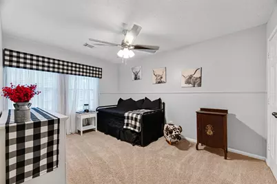 12923 Cambridge Eagle Drive, Houston, TX 77044 - Photo 29