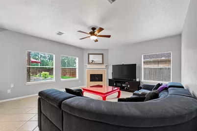 12923 Cambridge Eagle Drive, Houston, TX 77044 - Photo 7