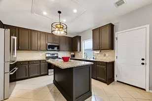 12923 Cambridge Eagle Dr, Houston, TX 77044 - Photo 11