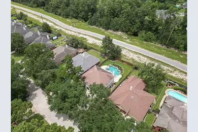 12923 Cambridge Eagle Drive, Houston, TX 77044 - Photo 47