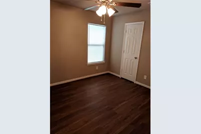8412 Cannon Street, Houston, TX 77051 - Photo 17
