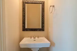 5213 Eigel St, Houston, TX 77007 - Photo 13