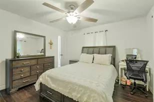 6806 Glen Rock Dr, Houston, TX 77087 - Photo 19