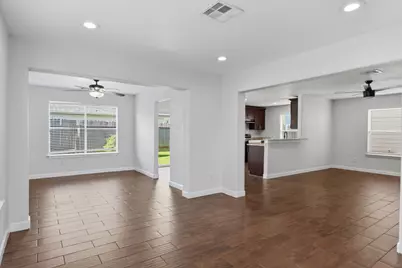 11710 Fossil Rock Lane, Houston, TX 77034 - Photo 13